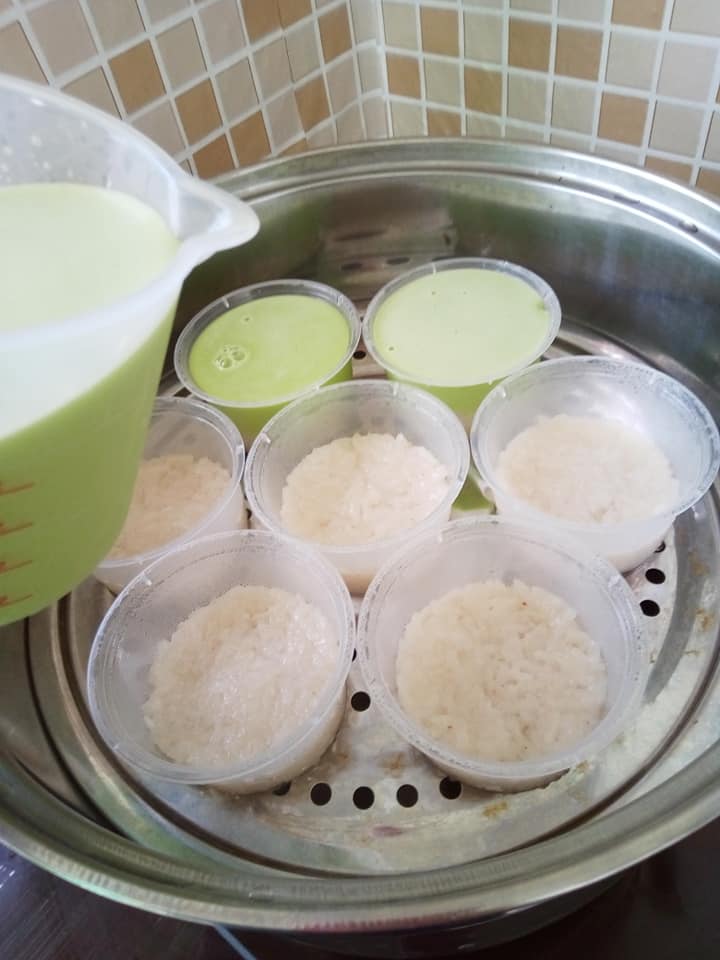 Kuih Sri Muka Pandan Lembut Berlemak, Boleh Dapat 9 Bekas Kuih Sri Muka Pandan Lembut Berlemak, Boleh Dapat 9 Bekas